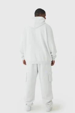 Hot boohooMAN 330GSM Plus Oversized Fit Cargo Jogger In grey marl