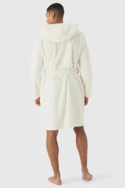 Clearance boohooMAN Heavyweight Hooded Fleece Robe beige