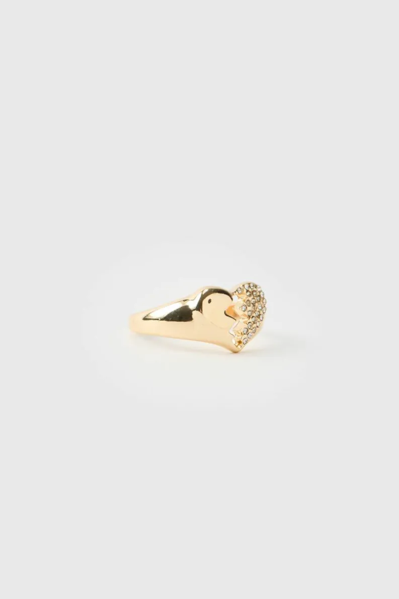 Store boohooMAN Iced Broken Heart Ring In gold