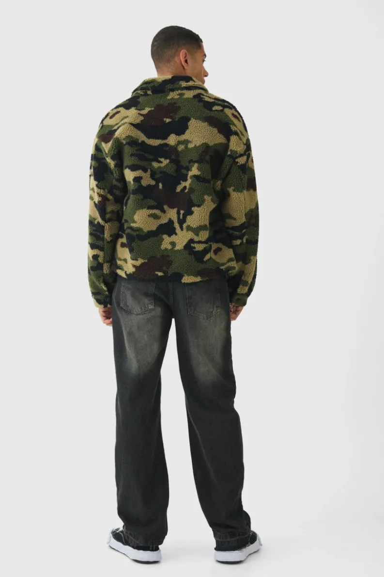 Clearance boohooMAN Jacquard Regular Fit Camo Borg Overshirt khaki