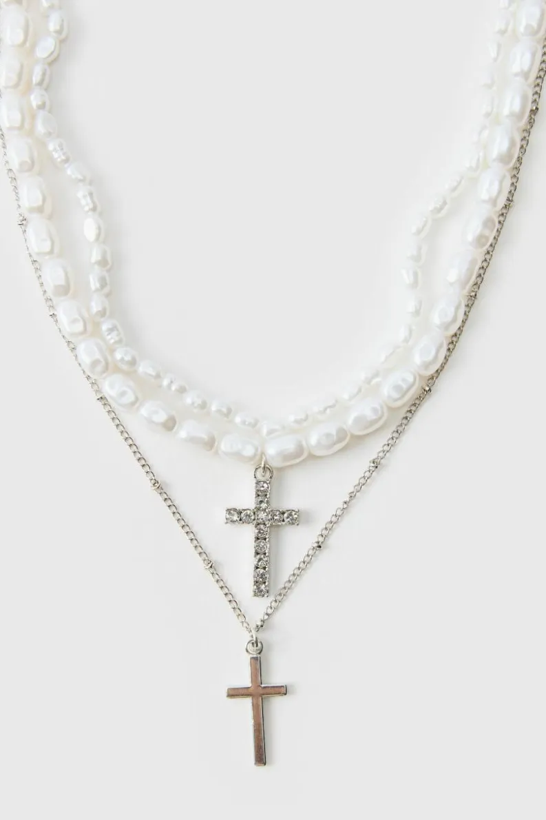Hot boohooMAN Layered Cross Necklace With Pearls silver