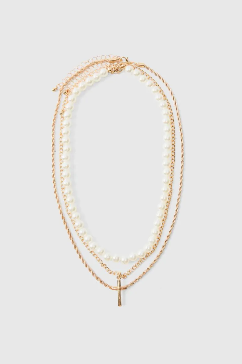Discount boohooMAN Layered Pearl Necklace With Cross Pendant in gold