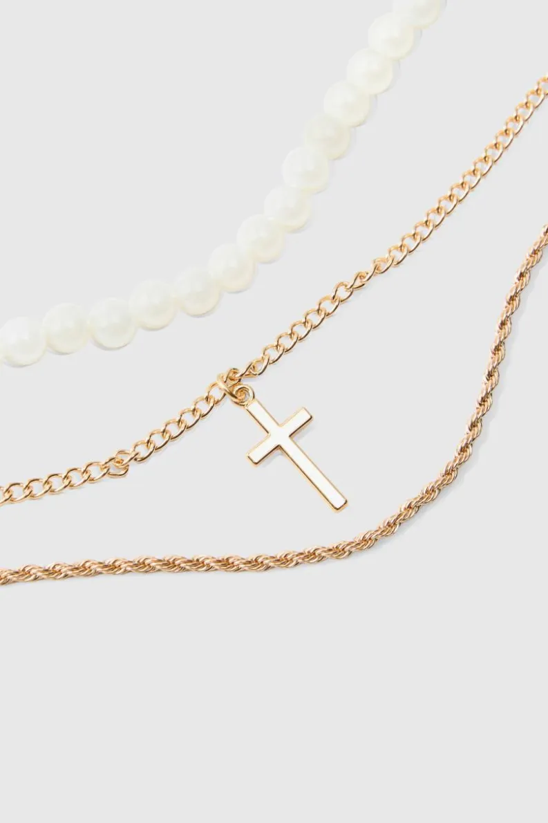 Discount boohooMAN Layered Pearl Necklace With Cross Pendant in gold