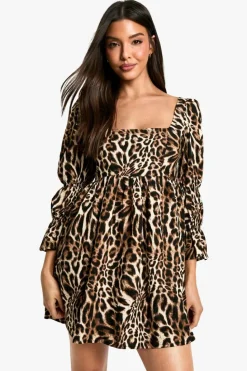 Sale boohoo Leopard Gathered Puff Sleeve Smock Dress brown