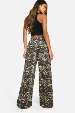 Store boohoo Print Elasticated Waist Wide Leg Jeans leopard
