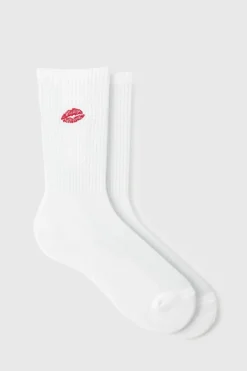 Shop boohooMAN Lips Embroidered Half Terry Socks white