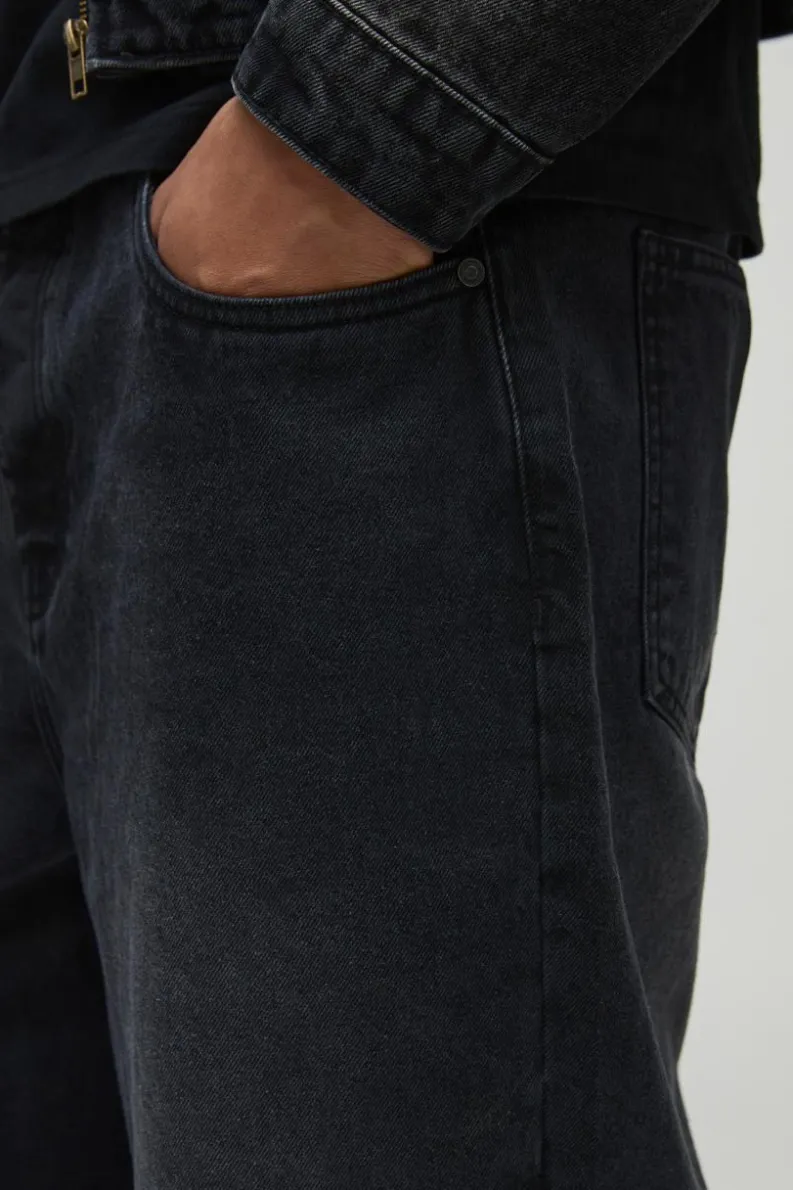 Best boohooMAN Loose Baggy Rigid Jeans washed black