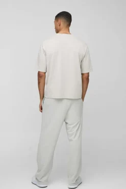 New boohooMAN Loose Fit Drop Crotch Loopback Jogger light grey