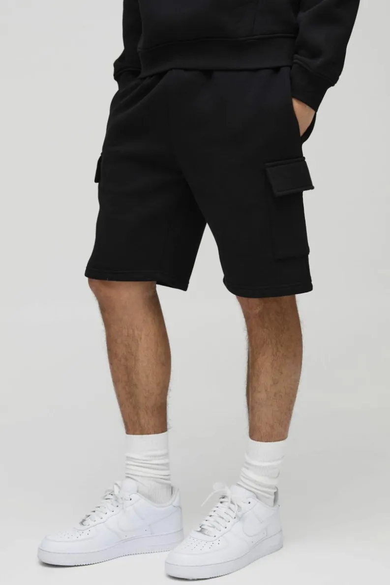 Best boohooMAN Loose Fit Mid Length Cargo Shorts black