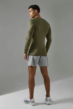 Cheap boohooMAN Man Active Base Layer Long Sleeve T-shirt khaki