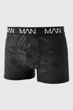 Store boohooMAN Man Active Camo Performance Boxer black