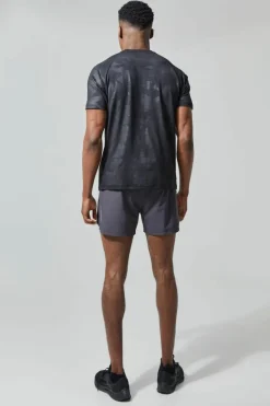 Discount boohooMAN Man Active Camo Raglan Performance T-shirt black