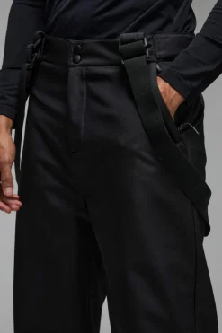 Store boohooMAN Man Active Detachable Strap Ski Trousers black