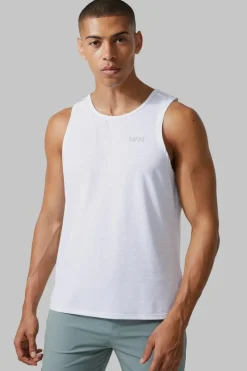 Outlet boohooMAN Man Active Engineered Performance Reg Fit Vest white