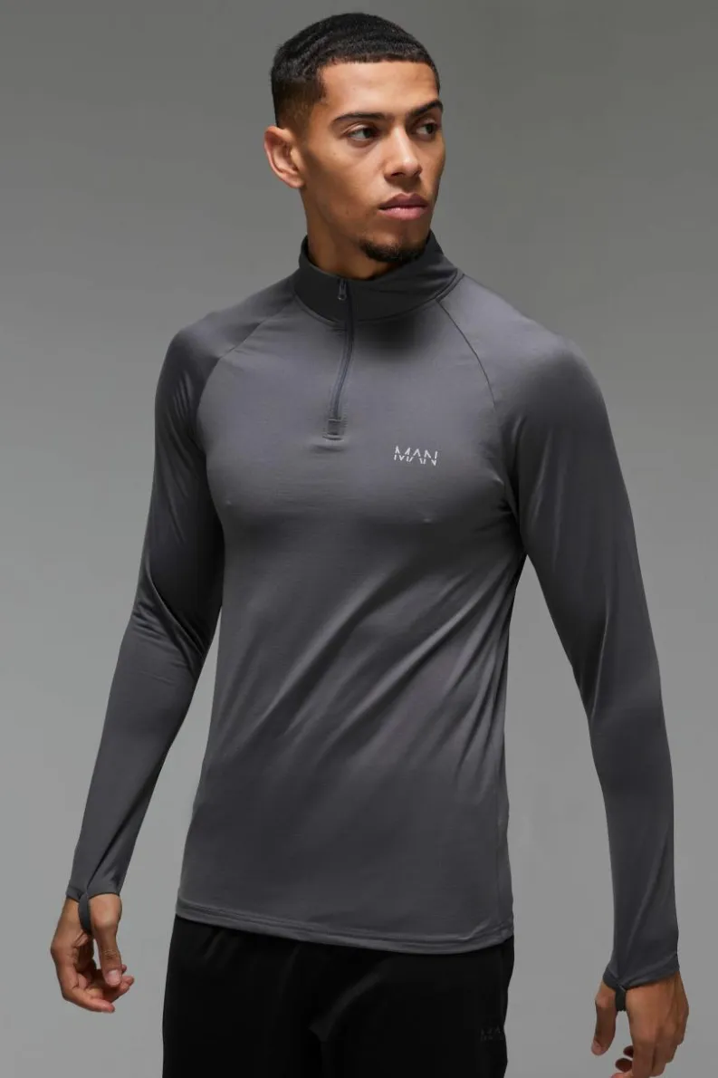 Best Sale boohooMAN Man Active Fleece Back Performance Slim Fit 1/4 Zip charcoal