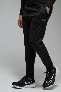 New boohooMAN Man Active Fleece Back Performance Tapered Jogger black
