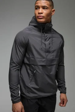Sale boohooMAN Man Active Gym Colour Block Regular Fit Windbreaker charcoal