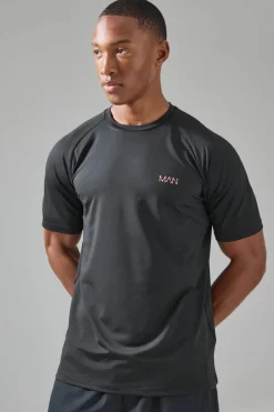 Store boohooMAN Man Active Gym Raglan Neon Logo Reg Fit T-shirt black