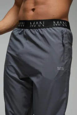 Best Sale boohooMAN Man Active Gym Tapered Jogger charcoal
