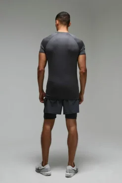 Sale boohooMAN Man Active 2 in 1 7inch Perforated Grid Short charcoal