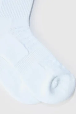 Discount boohooMAN Man Active Lift Club Crew Socks white