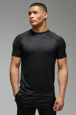 Cheap boohooMAN Man Active Lightweight Essentials Gym Regular Fit Raglan T-shirt black