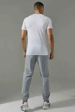 Outlet boohooMAN Man Active Muscle Fit T-shirt white