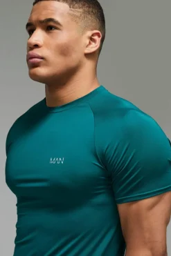 Fashion boohooMAN Man Active Muscle Fit T-shirt teal