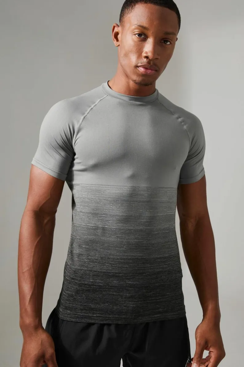 Flash Sale boohooMAN Man Active Ombre Seamless Muscle Fit T-shirt charcoal