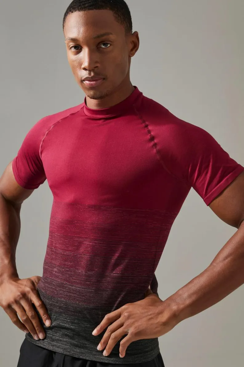 Best boohooMAN Man Active Ombre Seamless Muscle Fit T-shirt berry