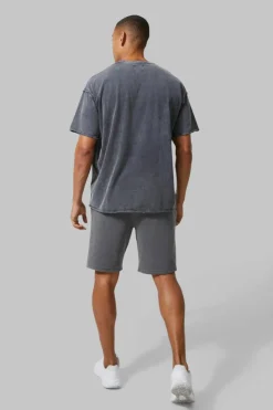 Flash Sale boohooMAN Man Active Oversized Acid Wash Raw T-shirt charcoal