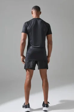 Cheap boohooMAN Man Active Perforated Stretch Woven Regular Fit 5inch Short black