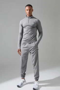Best Sale boohooMAN Man Active Quarter Zip and Jogger Tracksuit charcoal