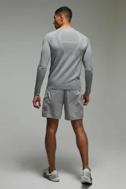 New boohooMAN Man Active Seamless Base Layer Top light grey