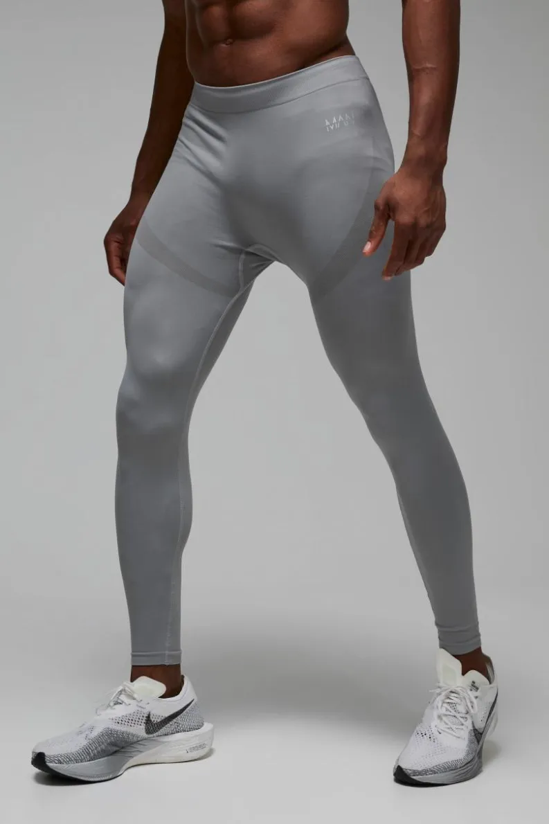 Hot boohooMAN Man Active Seamless Base Layer Legging light grey