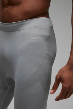 Hot boohooMAN Man Active Seamless Base Layer Legging light grey