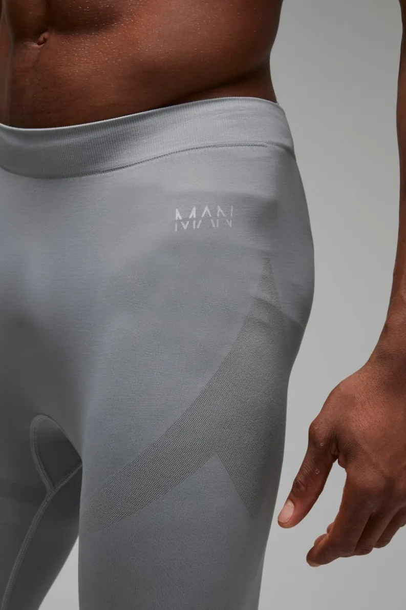 Hot boohooMAN Man Active Seamless Base Layer Legging light grey
