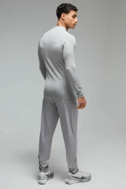 Cheap boohooMAN Man Active Seamless Muscle Fit 1/4 Zip Top grey