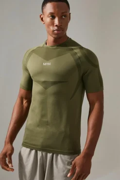 Hot boohooMAN Man Active Seamless Muscle Fit T-shirt khaki