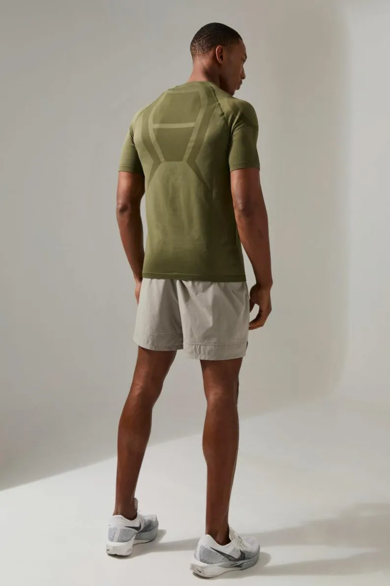 Hot boohooMAN Man Active Seamless Muscle Fit T-shirt khaki