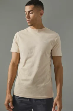 Discount boohooMAN Man Active Slim Fit T-Shirt sand