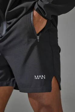 Flash Sale boohooMAN Man Active Stretch Ripstop Regular Fit 5inch Short black