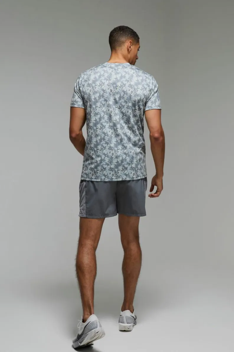 Store boohooMAN Man Active Stretch Woven 5inch Shorts charcoal