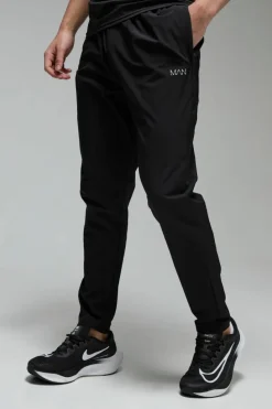 Best Sale boohooMAN Man Active Stretch Woven Tapered Joggers black