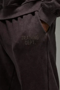 Fashion boohooMAN Man Active Training Dept. Oversized Washed Jogger dark brown
