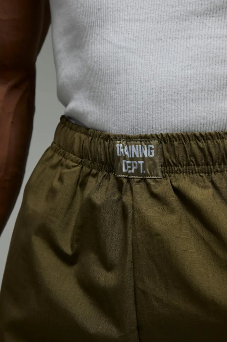 Best boohooMAN Man Active Training Dept. Woven Pump Pant khaki