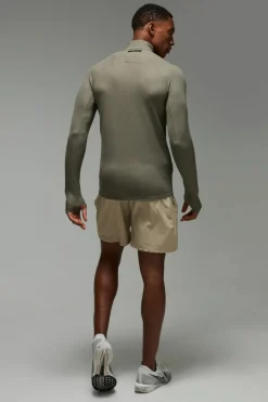 Hot boohooMAN Man Active Waffle Texture Muscle Fit 1/4 Zip khaki