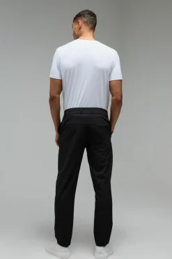 Store boohooMAN Man Sport Golf Stretch Woven Tapered Joggers black