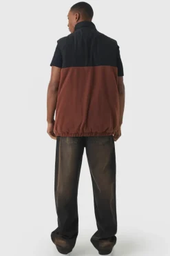 Best boohooMAN Man Tab Boxy Colour Block Fleece Gilet In brown