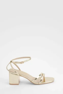 Outlet boohoo Metallic Low Block Asymmetric Barely There Heels gold